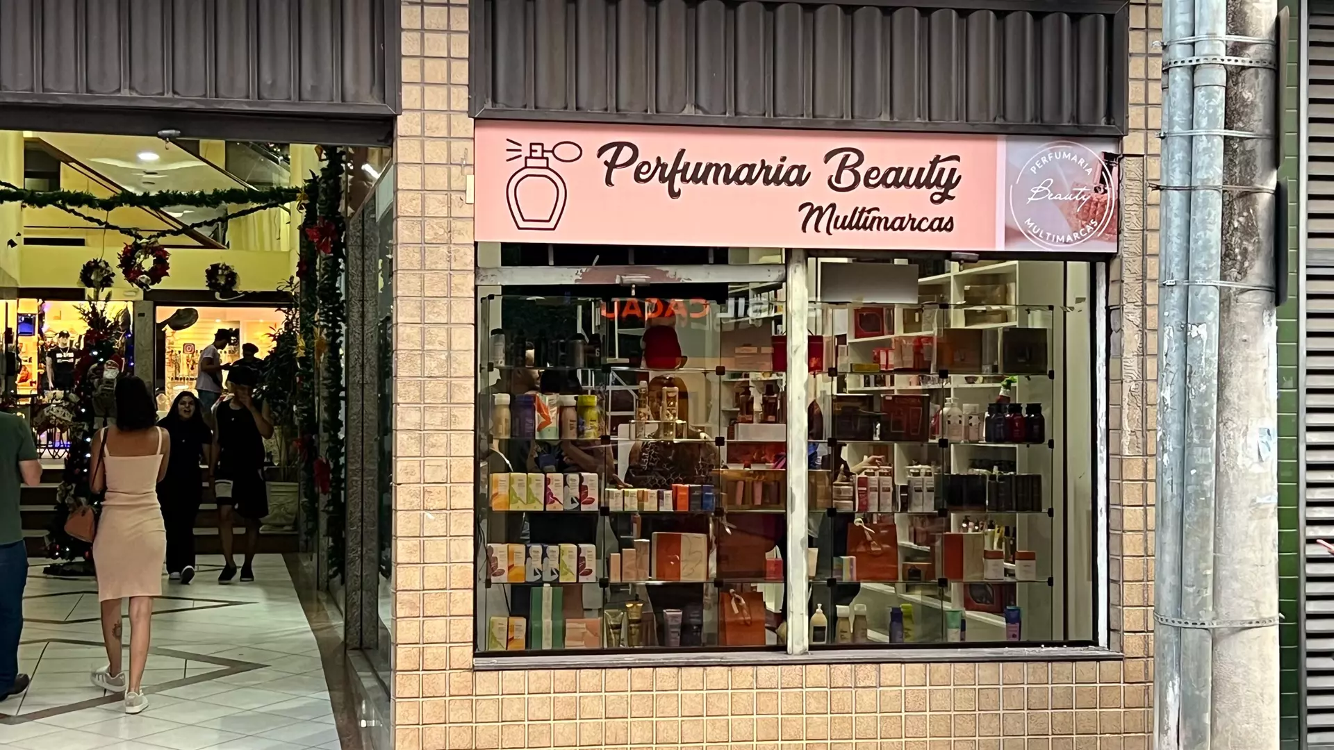 Vídeo: Perfumaria Beauty Multimarcas é inaugurada em Santos Dumont